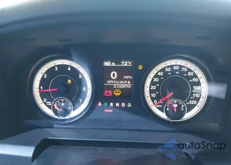 2015 Ram 1500 Big Horn из США, поврежденный, VIN 1C6RR6LT0FS500928